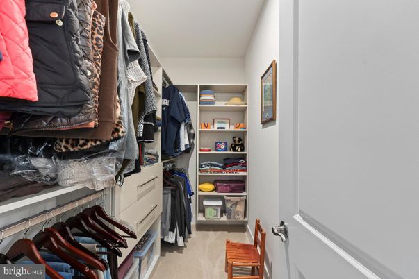 Interior, Walk-in Closets