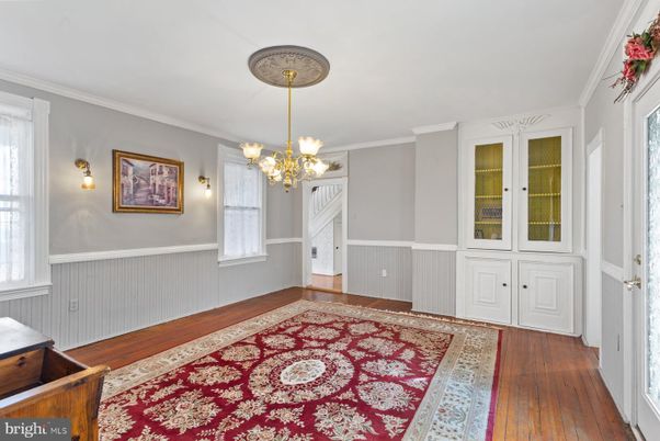 Chandelier, Interior, Wood Texture Flooring
