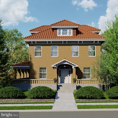 Exterior, Facade, Brick Facade, Georgian