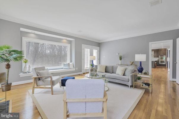 Interior, Kitchen, Living room, Stainless Steel Appliances, Wood Texture Flooring