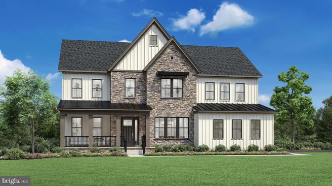Exterior, Facade, Brick Facade, Farmhouse