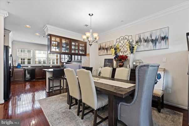 Chandelier, Dining room, Interior, Recessed Lighting, Wood Texture Flooring