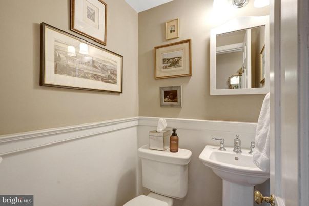 Bathroom, Interior