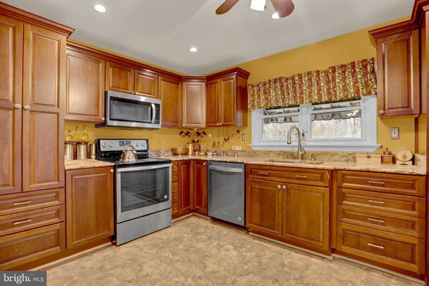 Interior, Kitchen, Recessed Lighting