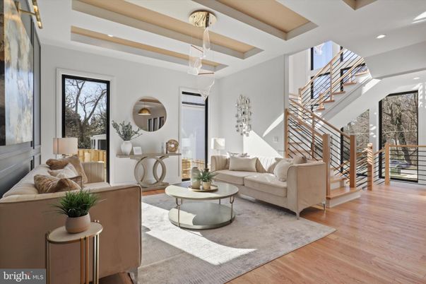 Interior, Living room, Pendant Lights, Recessed Lighting, Wood Texture Flooring
