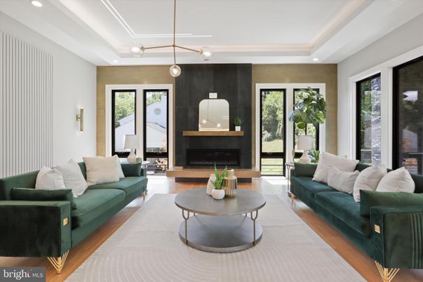 Fireplace, Interior, Living room, Pendant Lights, Recessed Lighting, Wood Texture Flooring