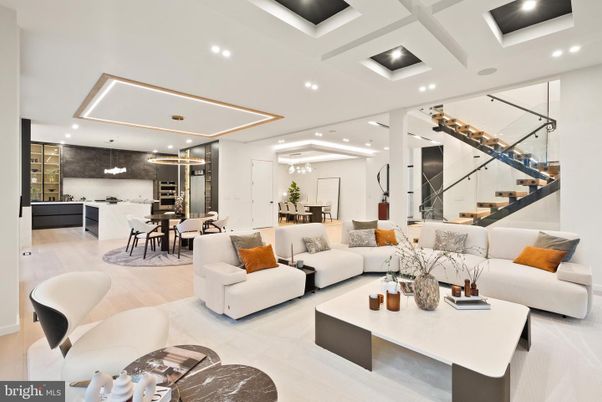 Dining room, Interior, Kitchen, Living room, Pendant Lights, Recessed Lighting, Wood Texture Flooring
