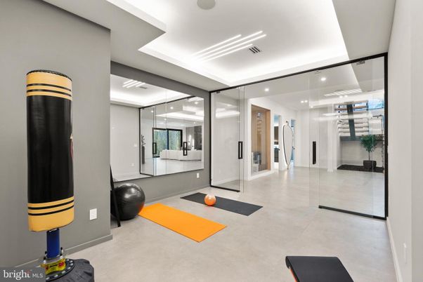 Fitness Equipment, Interior, Recessed Lighting