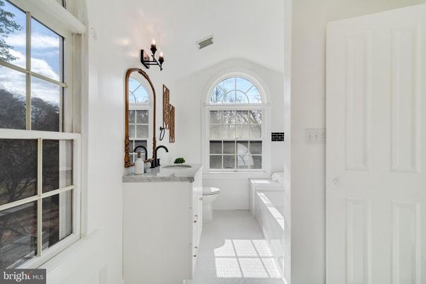 Bathroom, Chandelier, Interior