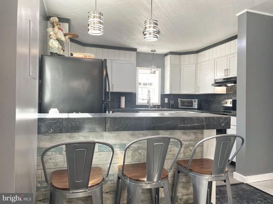 Interior, Kitchen, Pendant Lights