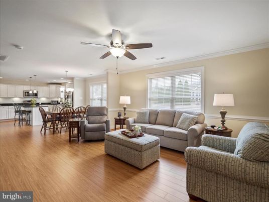 Dining room, Interior, Kitchen, Living room, Pendant Lights, Recessed Lighting, Wood Texture Flooring