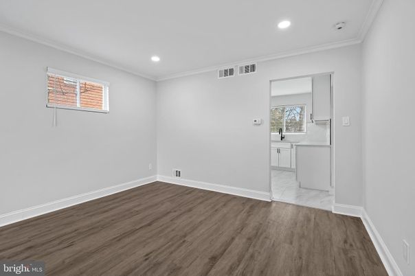 Empty room, Interior, Marble, Recessed Lighting, Wood Texture Flooring