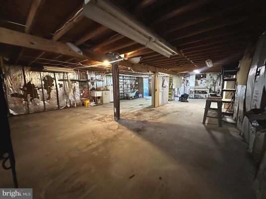 Interior, Wooden Beams