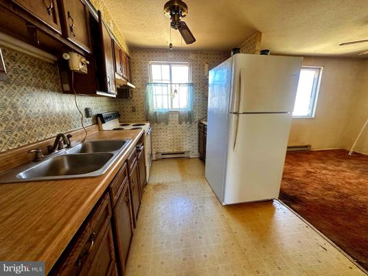 Interior, Kitchen, Wood Texture Flooring