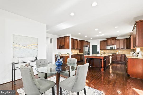 Dining room, Interior, Kitchen, Recessed Lighting, Wood Texture Flooring