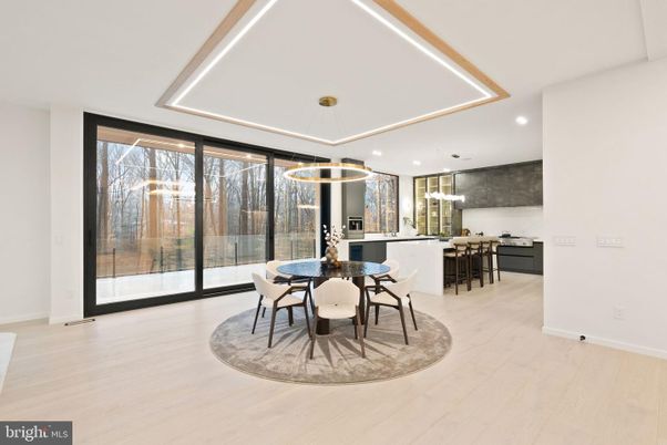 Dining room, Interior, Kitchen, Pendant Lights, Recessed Lighting, Wood Texture Flooring