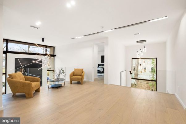 Interior, Pendant Lights, Recessed Lighting, Wood Texture Flooring