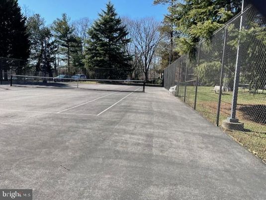 Exterior, Tennis Courts