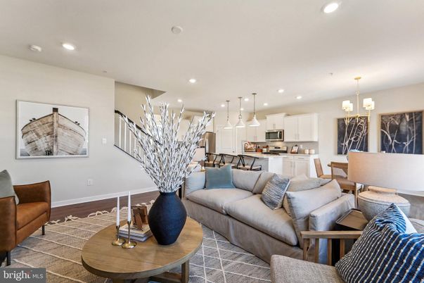 Dining room, Interior, Kitchen, Living room, Pendant Lights, Recessed Lighting, Stainless Steel Appliances, Wood Texture Flooring