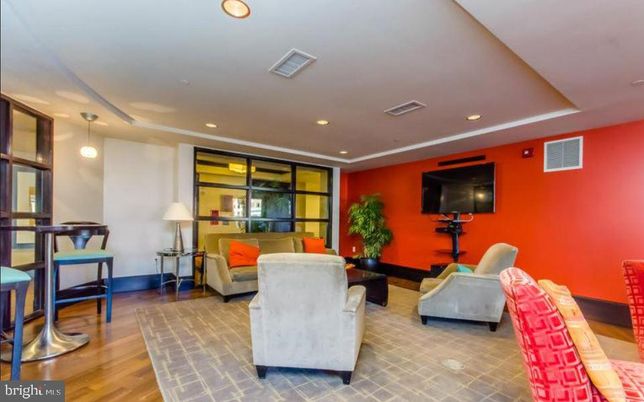 Interior, Living room, Pendant Lights, Recessed Lighting, Wood Texture Flooring