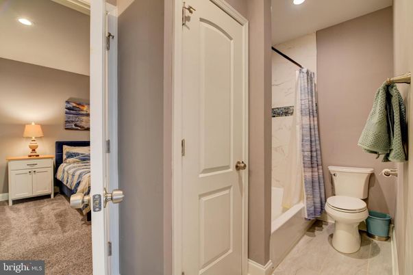 Bathroom, Bedroom, Interior, Recessed Lighting