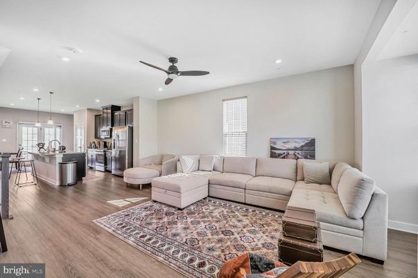 Interior, Kitchen, Living room, Pendant Lights, Recessed Lighting, Stainless Steel Appliances, Wood Texture Flooring