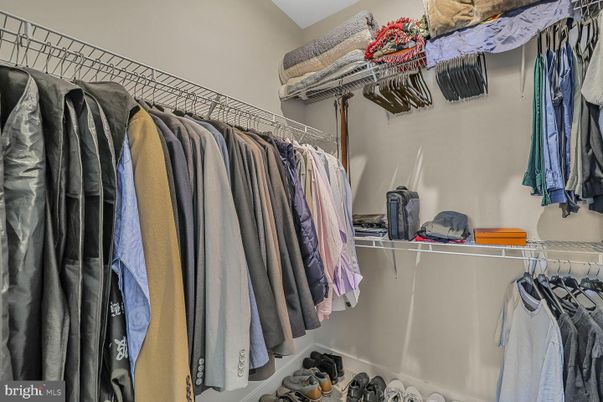 Interior, Walk-in Closets