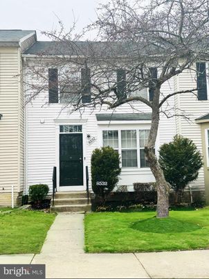 Exterior, Facade, Cape Cod