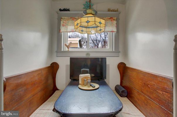 Dining room, Interior
