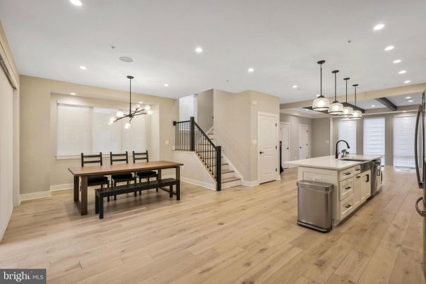 Dining room, Interior, Kitchen, Pendant Lights, Recessed Lighting, Wood Texture Flooring