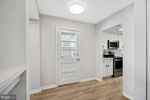 Interior, Kitchen, Stainless Steel Appliances, Wood Texture Flooring