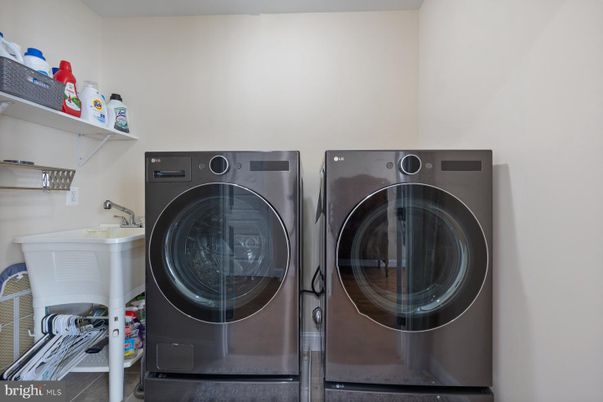 Interior, Utility Closets, Washer