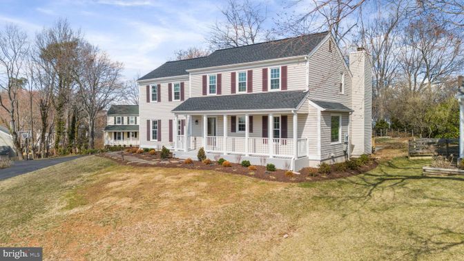 Backyard, Exterior, Facade, Georgian