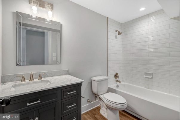 Bathroom, Interior, Recessed Lighting, Wood Texture Flooring
