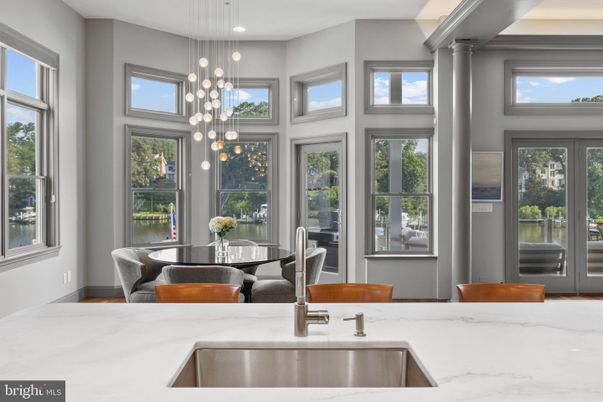 Dining room, Interior, Kitchen, Pendant Lights, Recessed Lighting