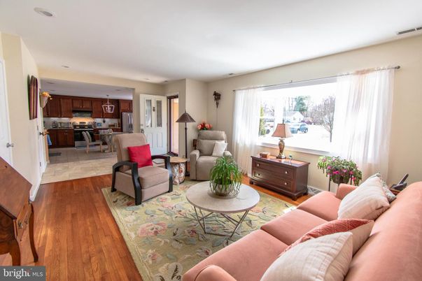 Interior, Kitchen, Living room, Stainless Steel Appliances, Wood Texture Flooring