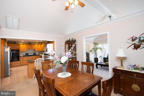 Dining room, Interior, Kitchen, Recessed Lighting