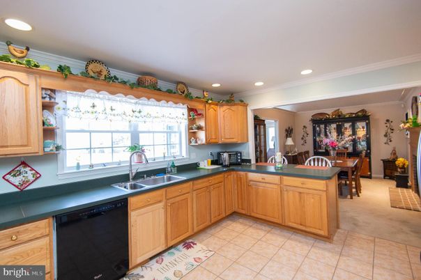 Dining room, Interior, Kitchen, Recessed Lighting