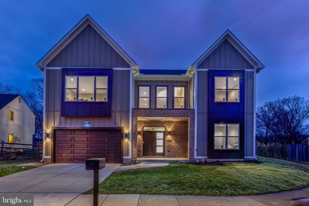 Attached, Exterior, Facade, Brick Facade, Farmhouse