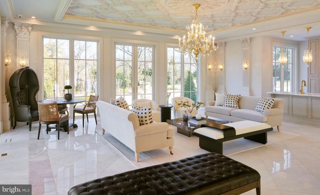 Chandelier, Dining room, Interior, Living room, Recessed Lighting