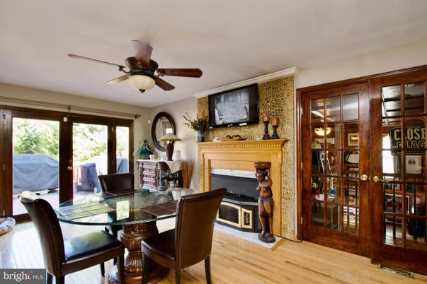 Dining room, Fireplace, Interior, Wood Texture Flooring