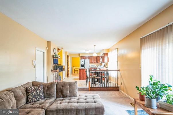 Dining room, Interior, Kitchen, Living room, Pendant Lights, Stainless Steel Appliances, Wood Texture Flooring