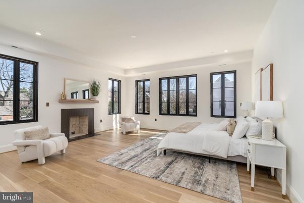 Bedroom, Fireplace, Interior, Recessed Lighting, Wood Texture Flooring