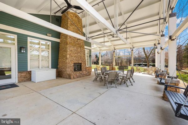 Exterior, Fireplace