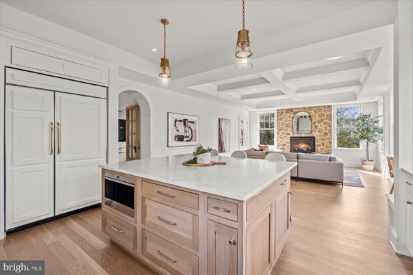 Fireplace, Interior, Kitchen, Living room, Pendant Lights, Recessed Lighting, Wood Texture Flooring