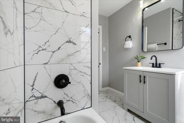 Bathroom, Interior, Marble, Marble Walls