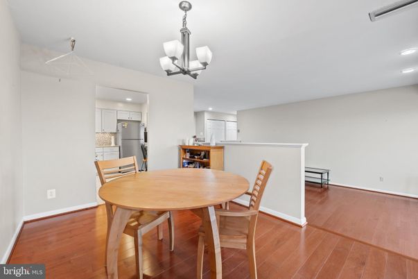 Chandelier, Dining room, Interior, Kitchen, Recessed Lighting, Wood Texture Flooring