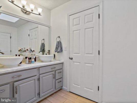 Bathroom, Dual Sink Vanities, Interior, Wood Texture Flooring