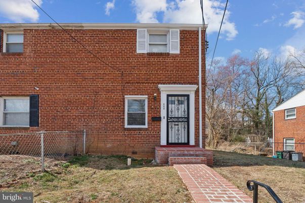 Exterior, Facade, Brick Facade, None