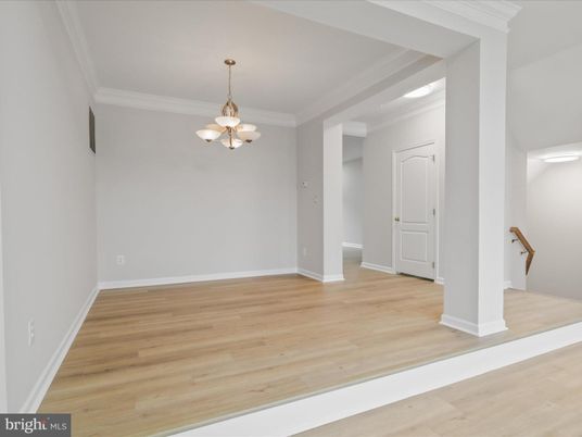 Chandelier, Empty room, Interior, Wood Texture Flooring